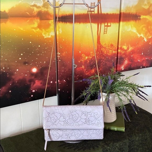 Urban Expressions Purple Crossbody - Picture 1 of 10